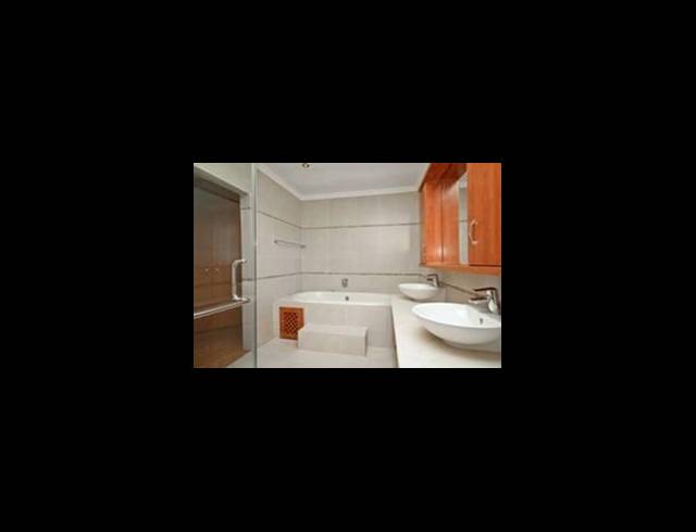 3 BEDROOM TOWNHOUSE FOR SALE IN BRUMA
